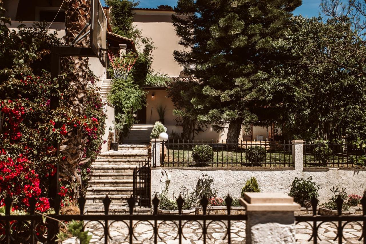 Villa Butterfly - Heated Private Pool & Jacuzzi Alepou Exterior photo